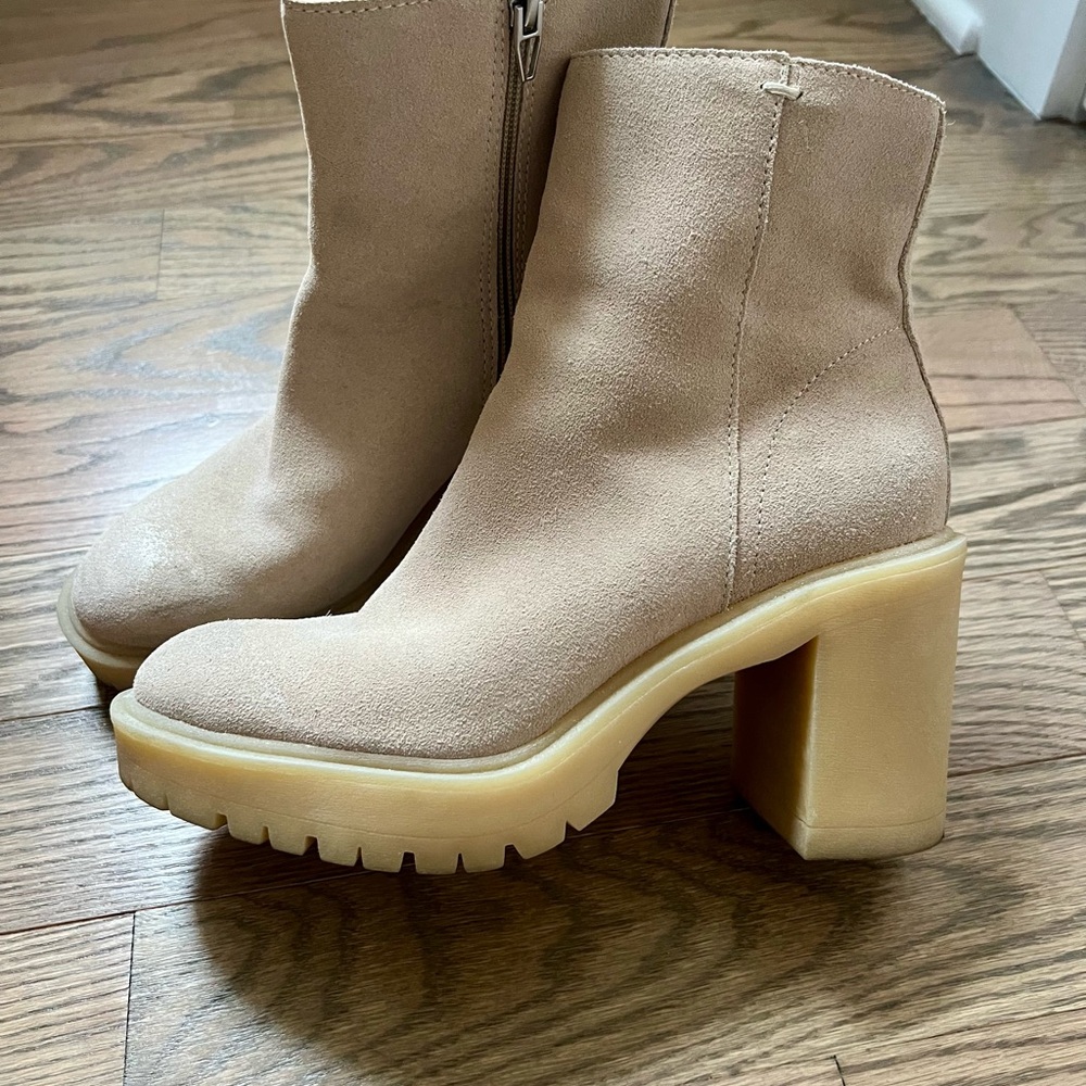 Dolce Vita Tan Heeled Boots
